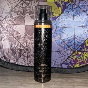 Bath & Body Works Into the Night Fragrance Mist